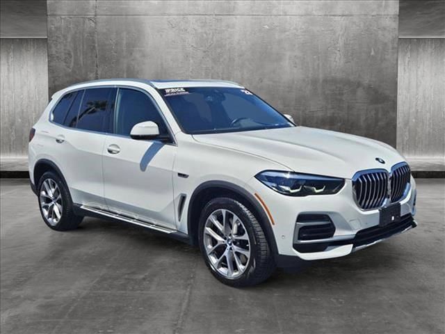 2023 BMW X5 xDrive45e