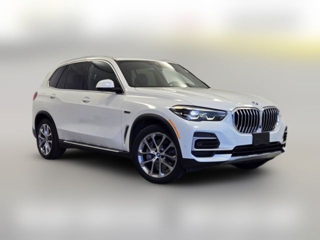 2023 BMW X5 xDrive45e