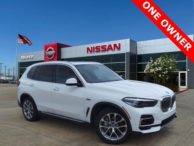 2023 BMW X5 xDrive45e