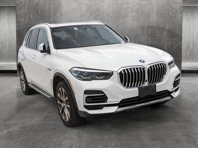 2023 BMW X5 xDrive45e