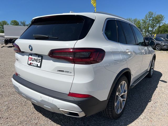 2023 BMW X5 xDrive45e