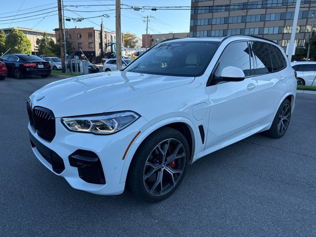 2023 BMW X5 xDrive45e