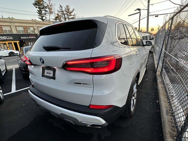 2023 BMW X5 xDrive45e