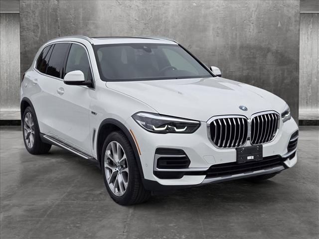 2023 BMW X5 xDrive45e