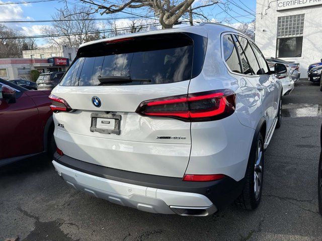 2023 BMW X5 xDrive45e