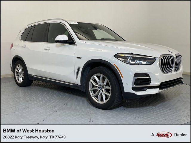 2023 BMW X5 xDrive45e