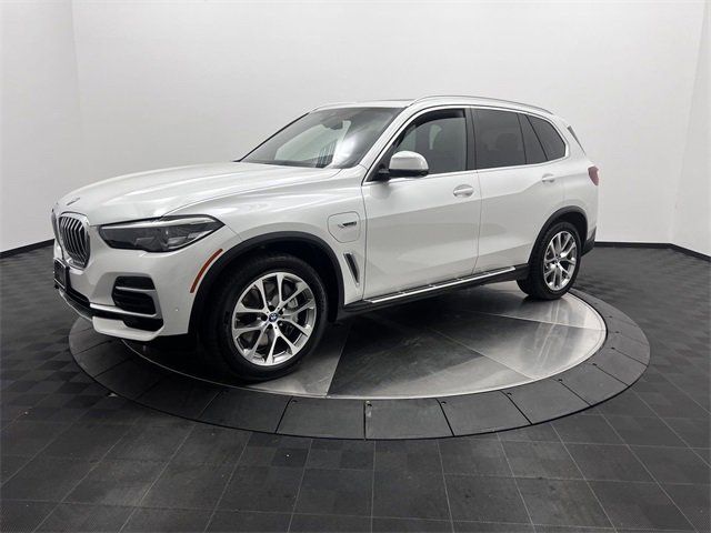 2023 BMW X5 xDrive45e