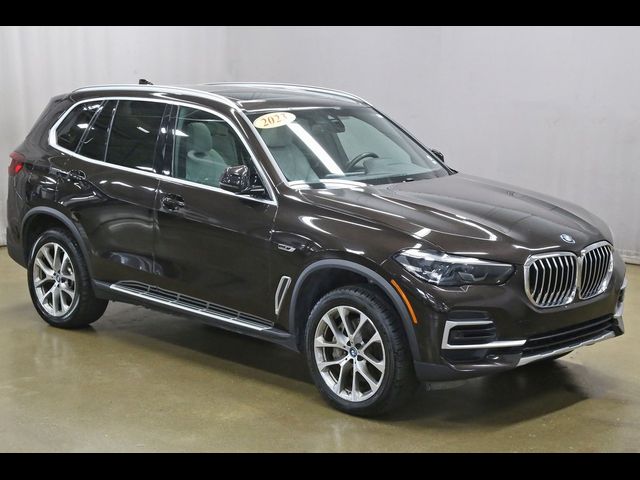 2023 BMW X5 xDrive45e