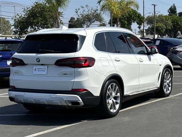 2023 BMW X5 xDrive45e