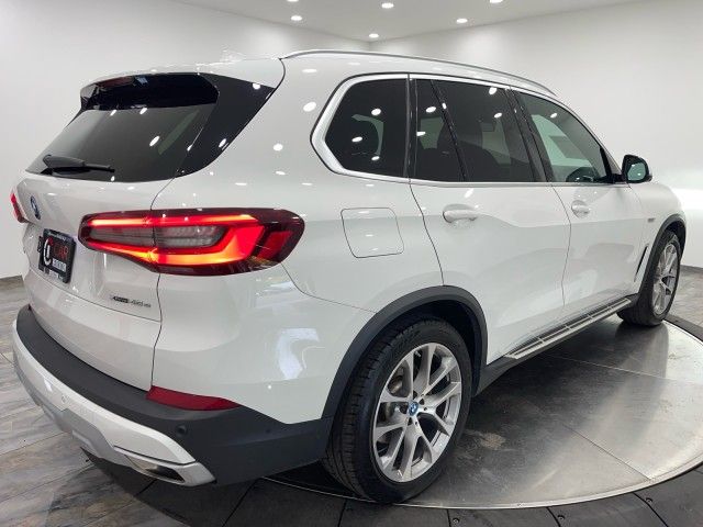 2023 BMW X5 xDrive45e