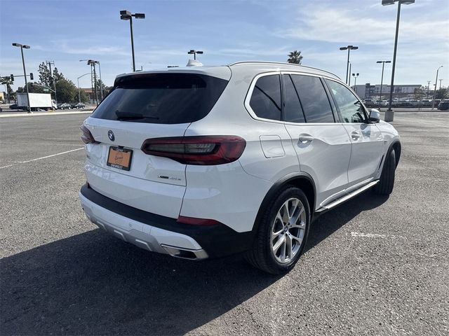 2023 BMW X5 xDrive45e