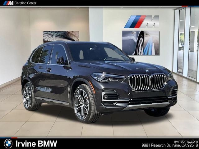 2023 BMW X5 xDrive45e