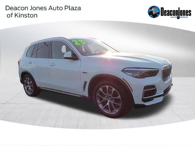 2023 BMW X5 xDrive45e