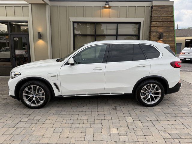 2023 BMW X5 xDrive45e