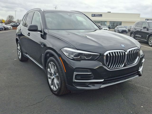 2023 BMW X5 xDrive45e