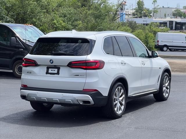 2023 BMW X5 xDrive45e