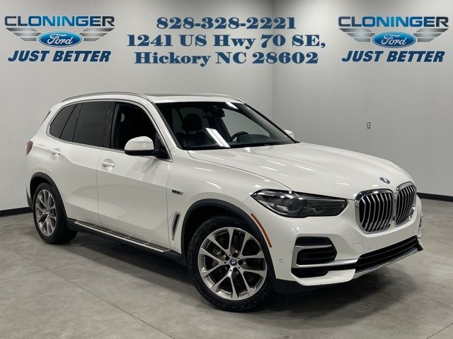 2023 BMW X5 xDrive45e