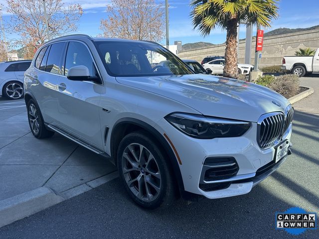 2023 BMW X5 xDrive45e