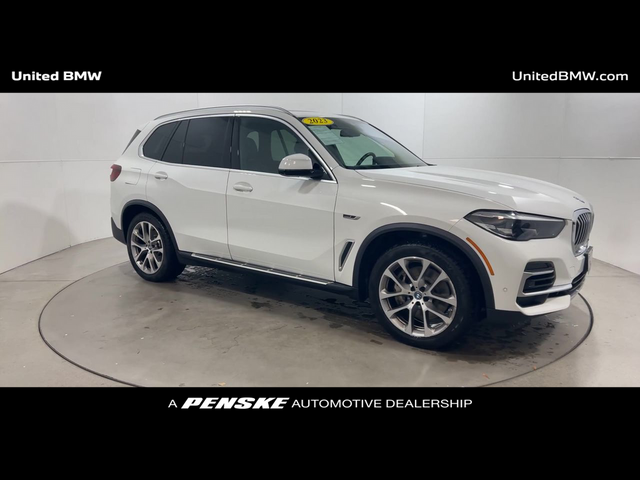 2023 BMW X5 xDrive45e