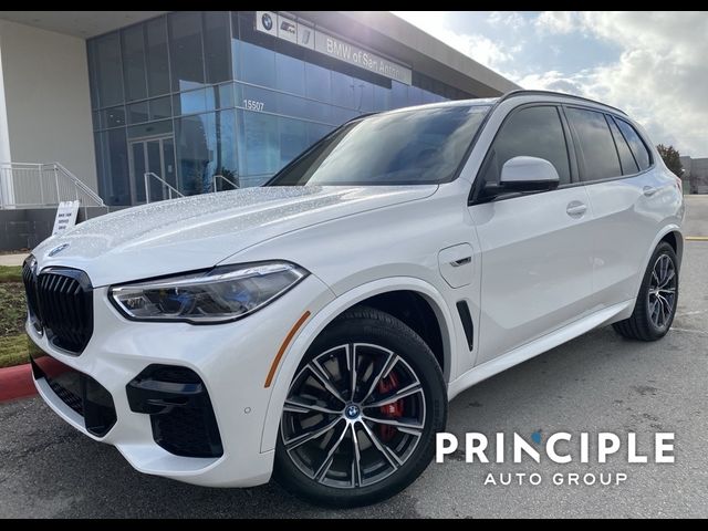 2023 BMW X5 xDrive45e