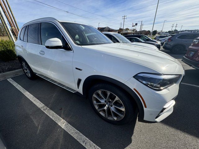 2023 BMW X5 xDrive45e