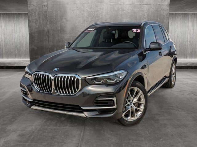 2023 BMW X5 xDrive45e