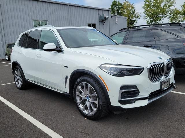 2023 BMW X5 xDrive45e