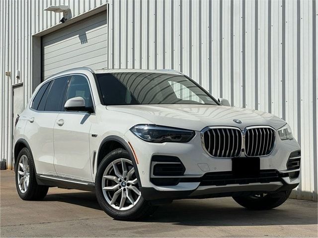 2023 BMW X5 xDrive45e