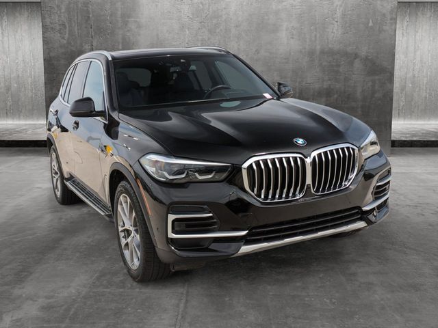 2023 BMW X5 xDrive45e