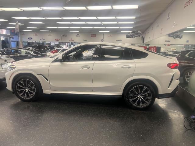 2023 BMW X6 xDrive40i