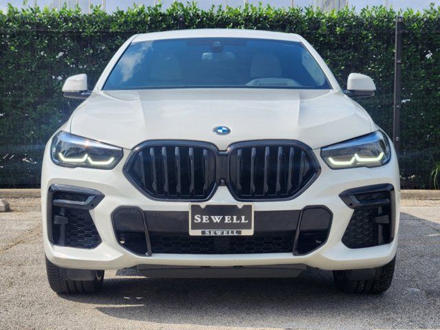 2023 BMW X6 M50i