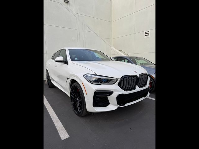 2023 BMW X6 M50i