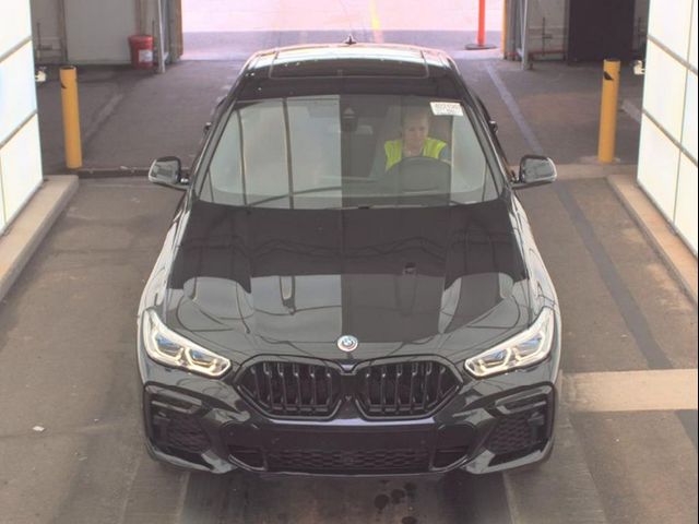 2023 BMW X6 M50i