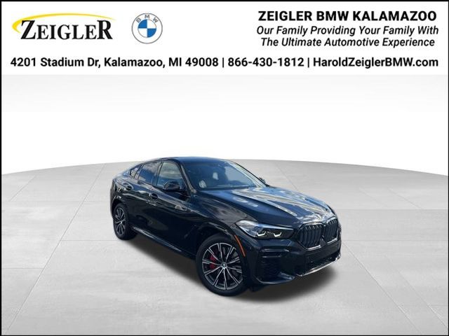 2023 BMW X6 M50i