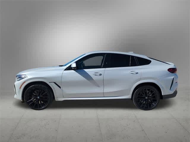 2023 BMW X6 M50i