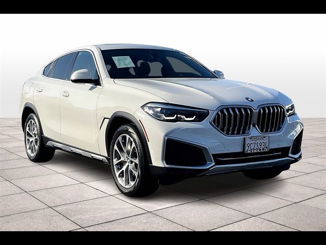 2023 BMW X6 xDrive40i