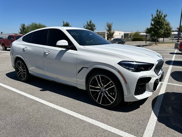 2023 BMW X6 xDrive40i