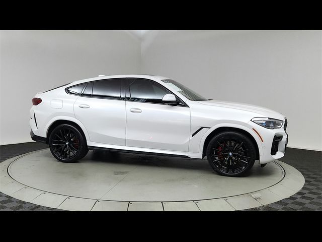 2023 BMW X6 xDrive40i