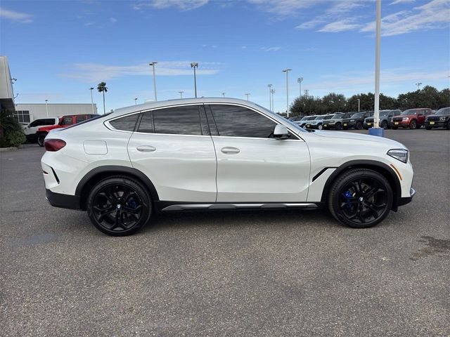 2023 BMW X6 xDrive40i