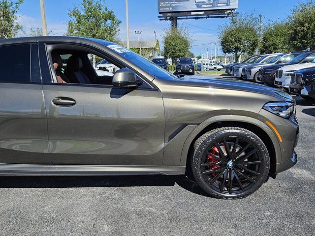 2023 BMW X6 xDrive40i