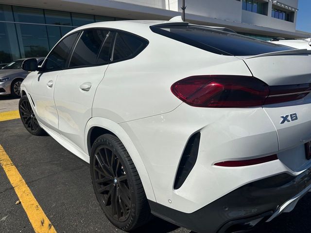 2023 BMW X6 xDrive40i