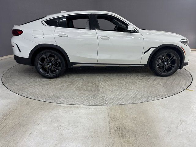 2023 BMW X6 xDrive40i