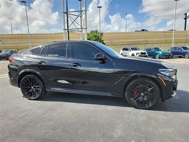 2023 BMW X6 xDrive40i