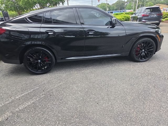 2023 BMW X6 xDrive40i
