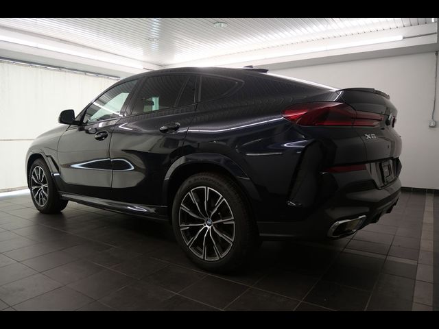 2023 BMW X6 xDrive40i