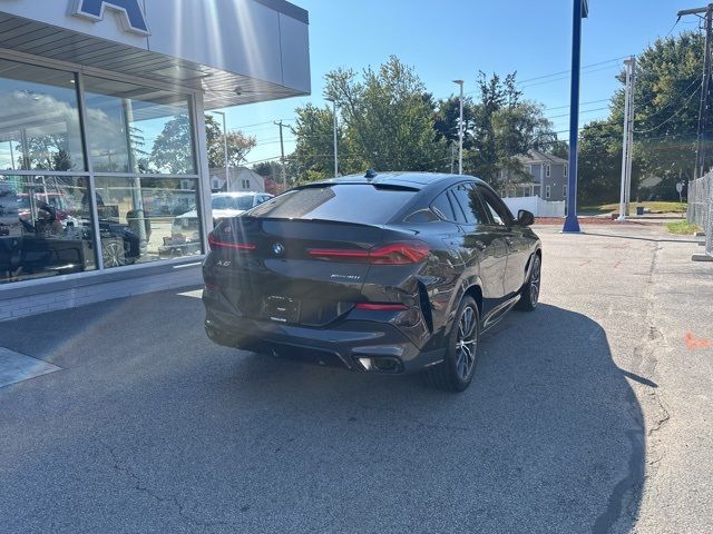 2023 BMW X6 xDrive40i