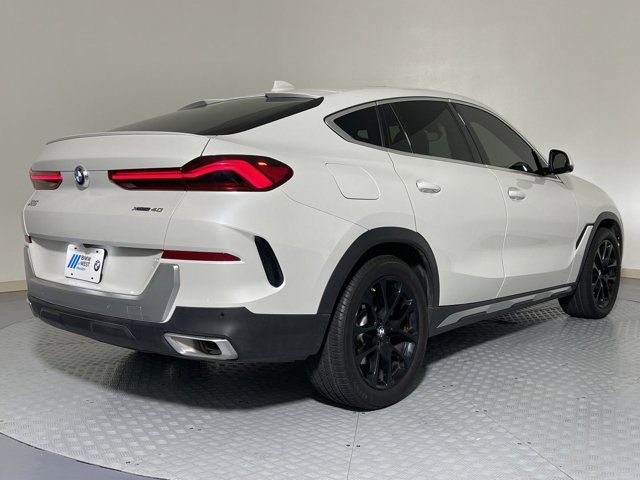 2023 BMW X6 xDrive40i