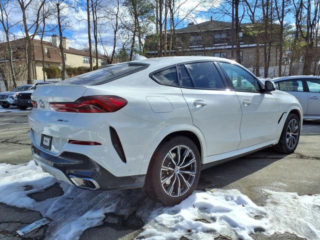 2023 BMW X6 xDrive40i