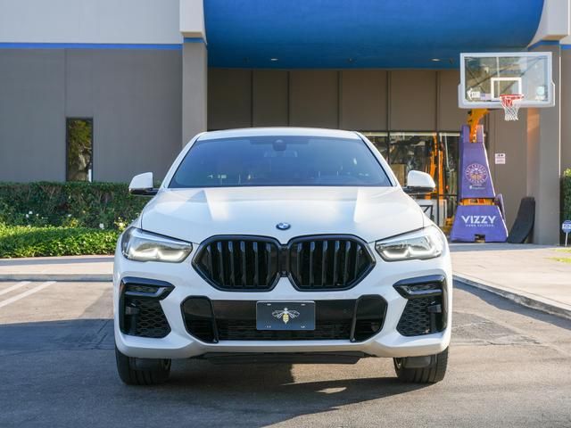 2023 BMW X6 xDrive40i