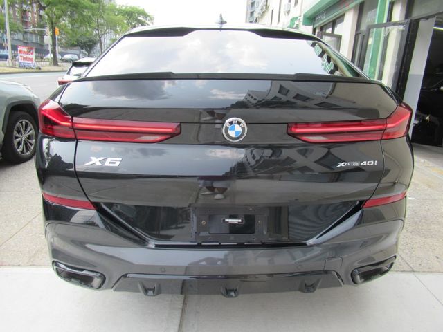 2023 BMW X6 xDrive40i